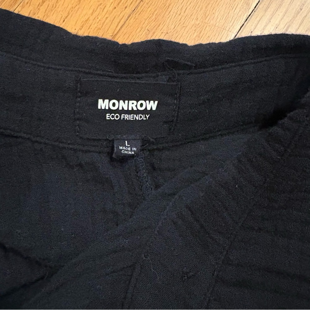 Monrow Gauze Set Black Cropped Twist Top & Black Shorts Eco Friendly Spring - Picture 13 of 14